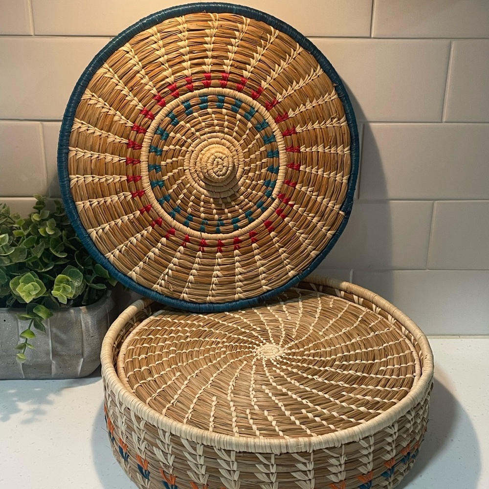 Handwoven Natural Seagrass Basket Placemat Set with Blue, Red, & Orange Accents